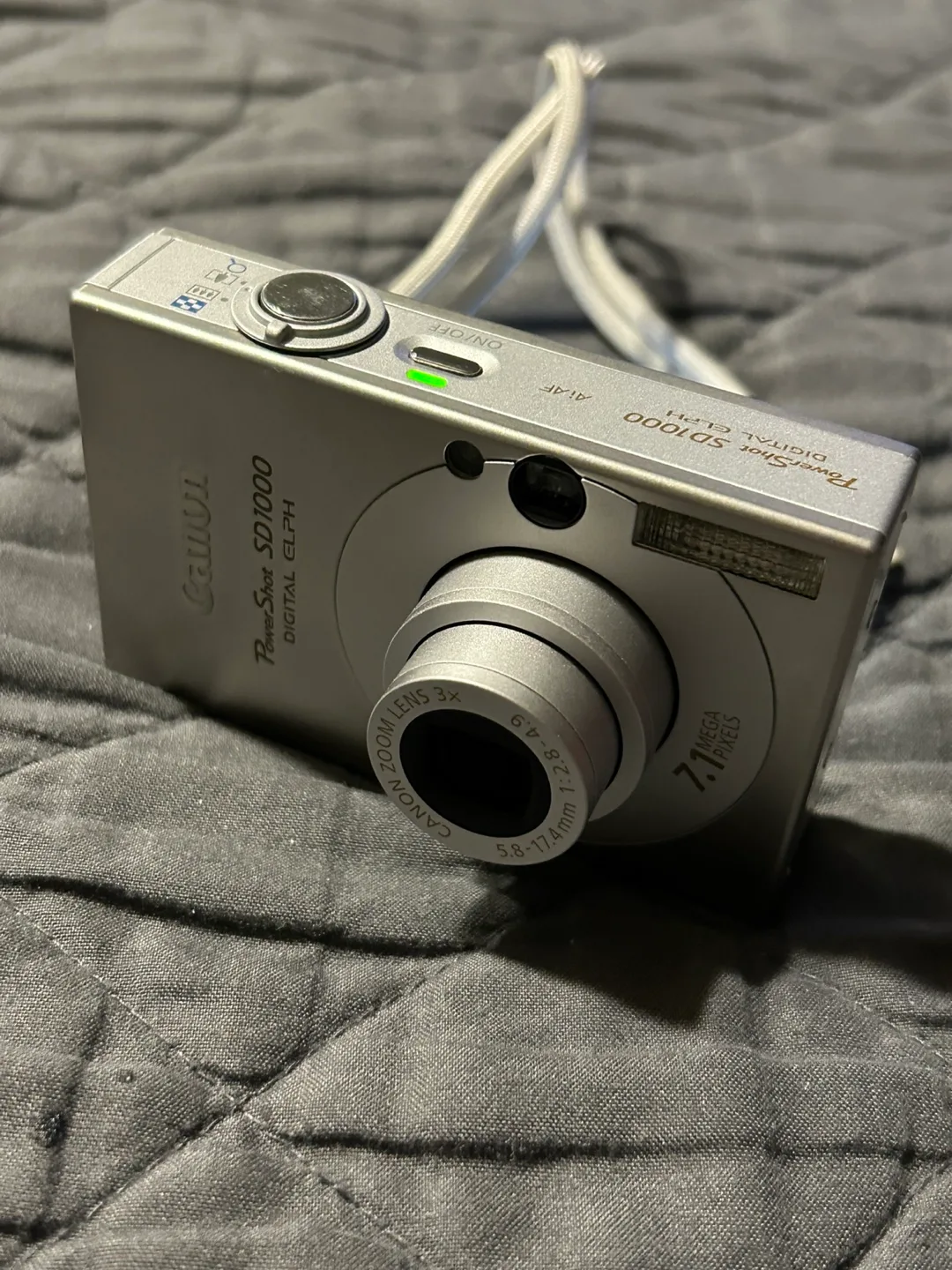 Canon PowerShot ELPH SD1000 7.1MP Digital Camera 3x Zoom Silver image indicator(7)