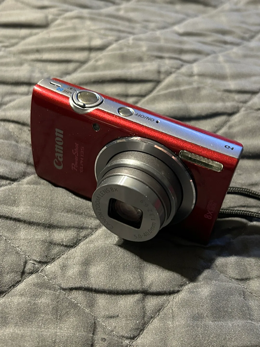 Canon PowerShot ELPH 135 16MP 8x Optical Zoom Digital Camera image indicator(7)