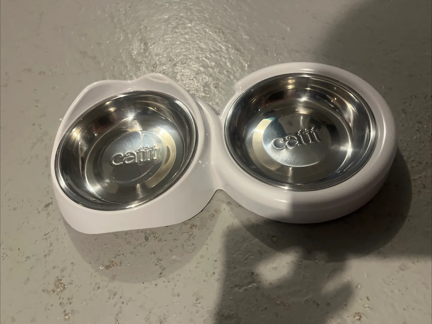 Cattit Double Diner - White image indicator(2)