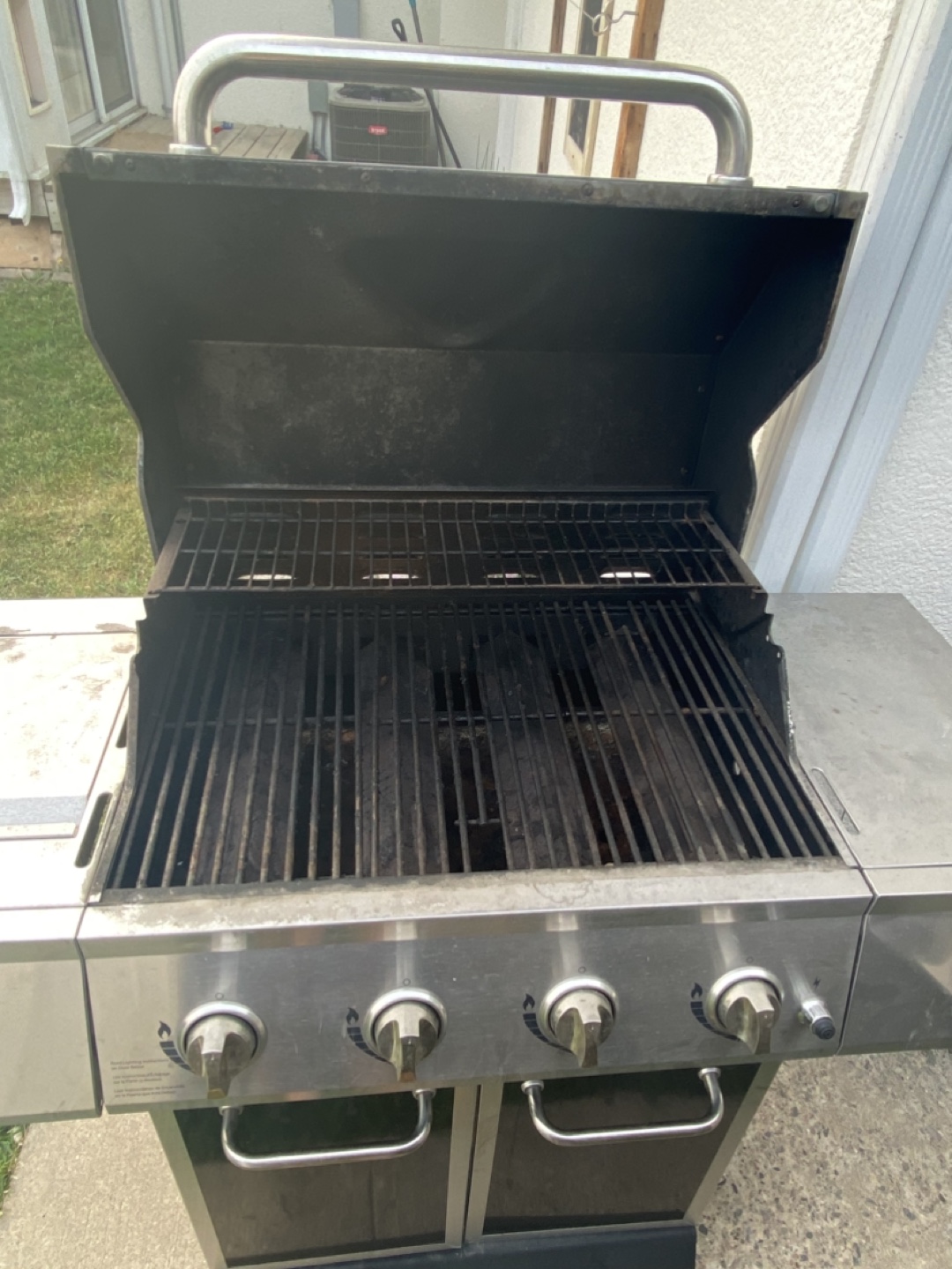 Dyna-Glo BBQ Grill - photo 2