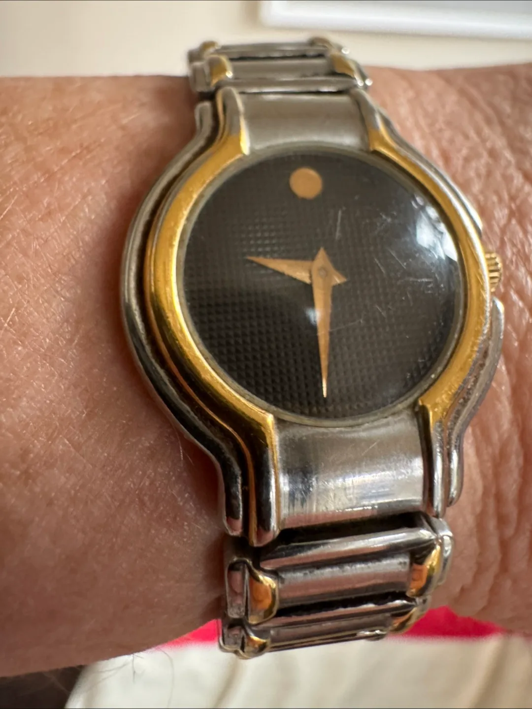 Movado Two-Tone Watch image indicator(5)