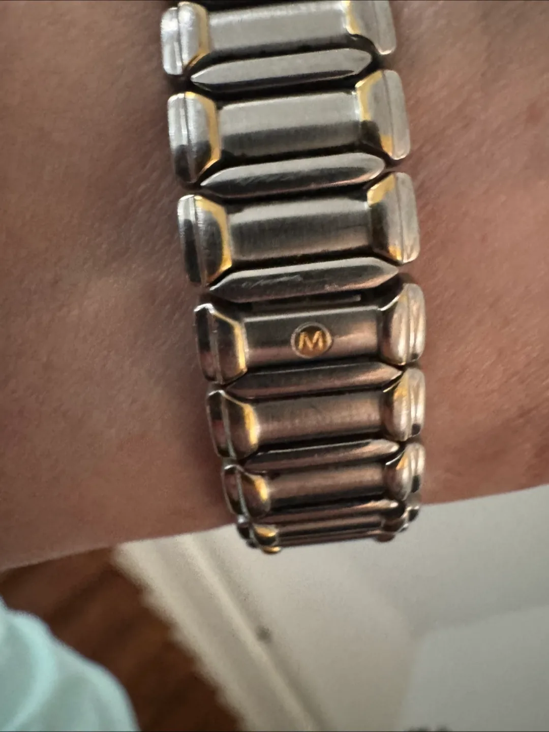 Movado Two-Tone Watch image indicator(4)