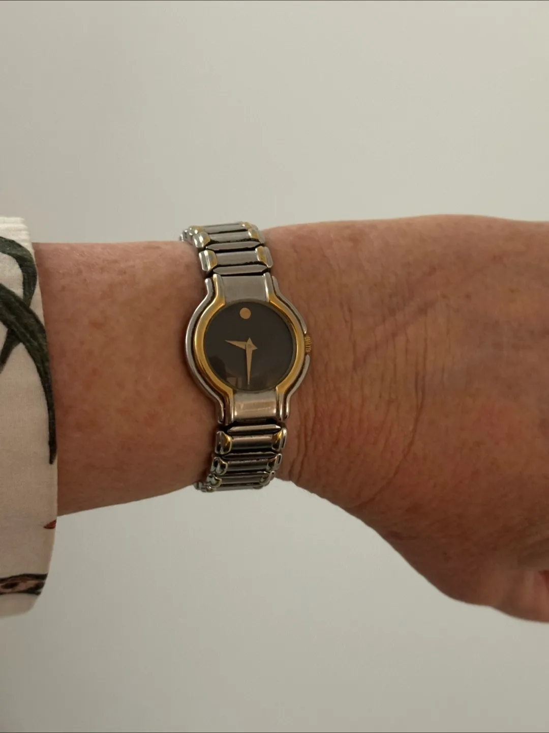 Movado Two-Tone Watch image indicator(2)