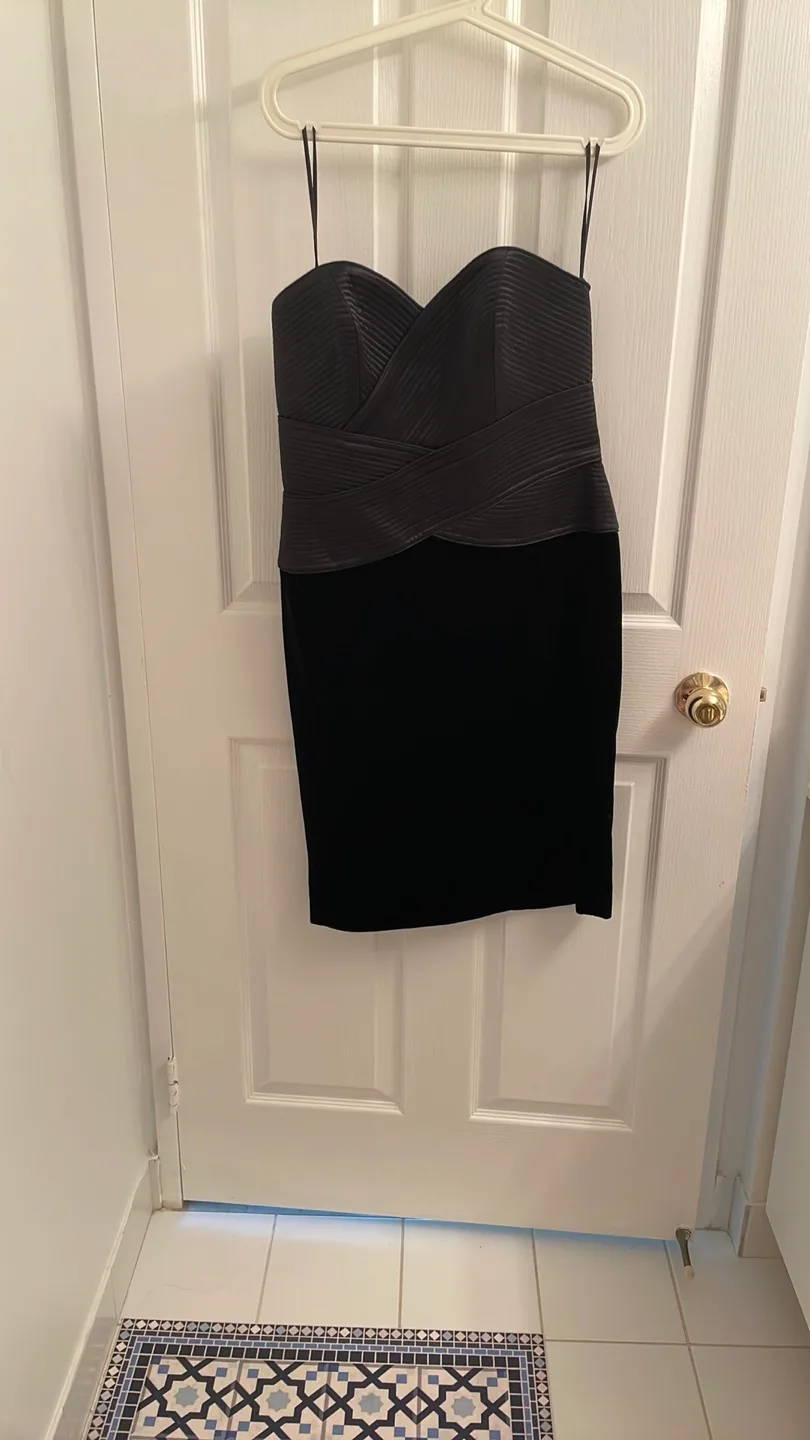Wayne Clark Liptons Black Dress thumbnail