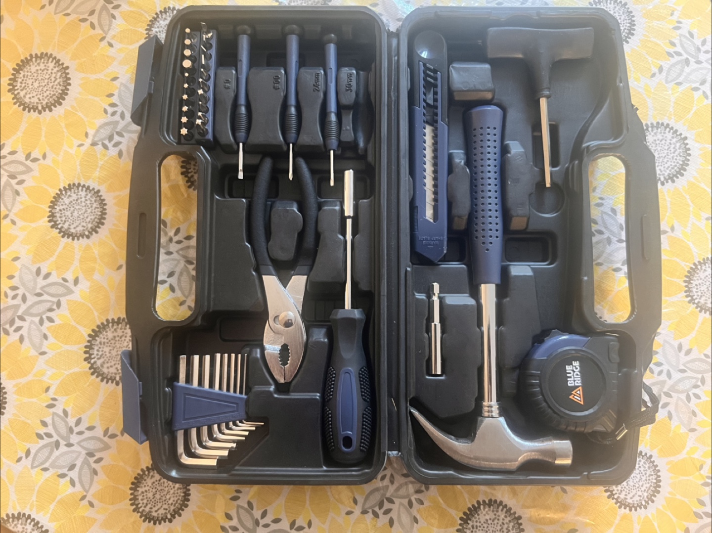 Blue Ridge 40-Piece Household Tool Kit - photo 2