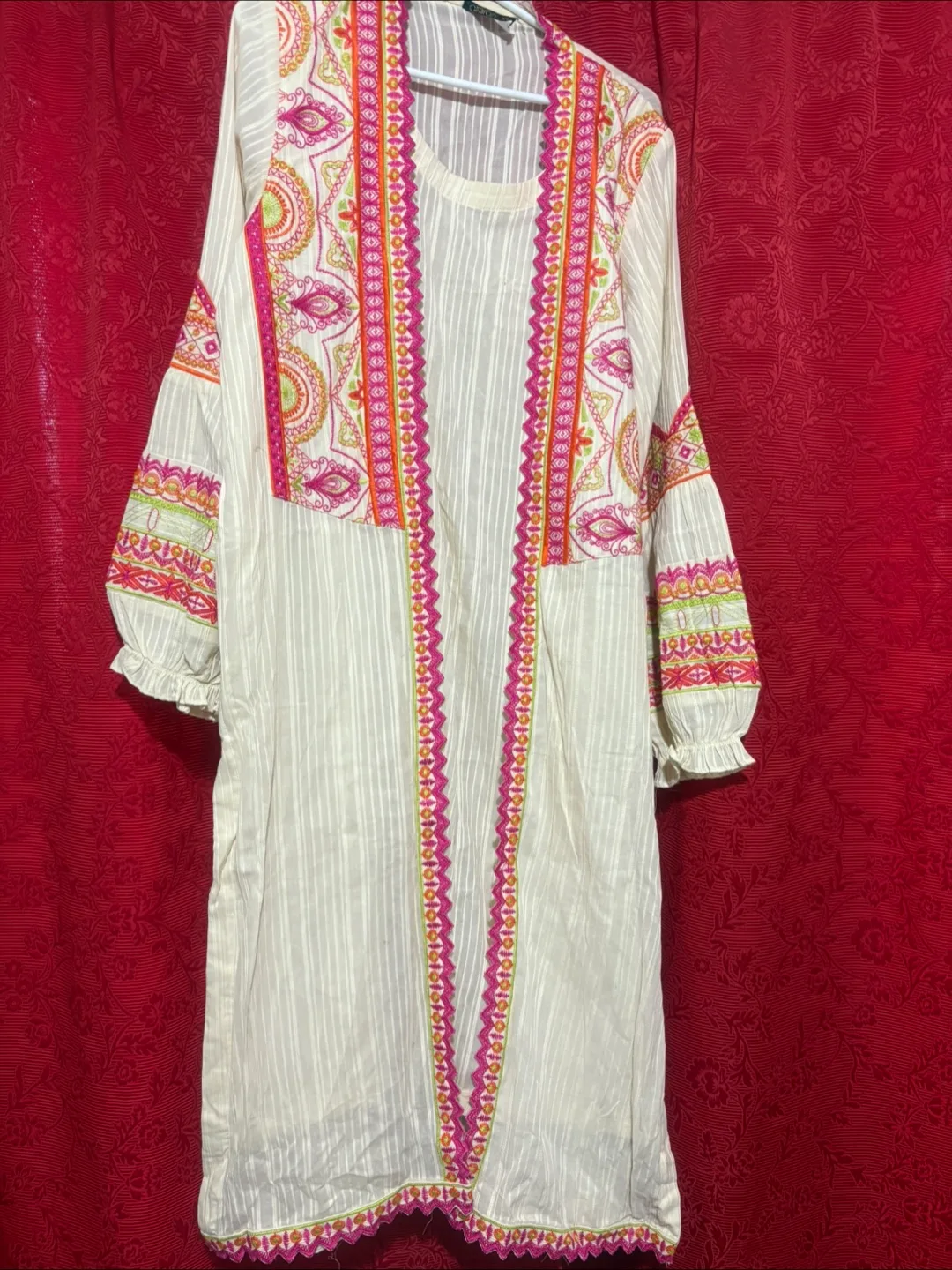 Almirah Embroidered Kurta with Pants - XL thumbnail