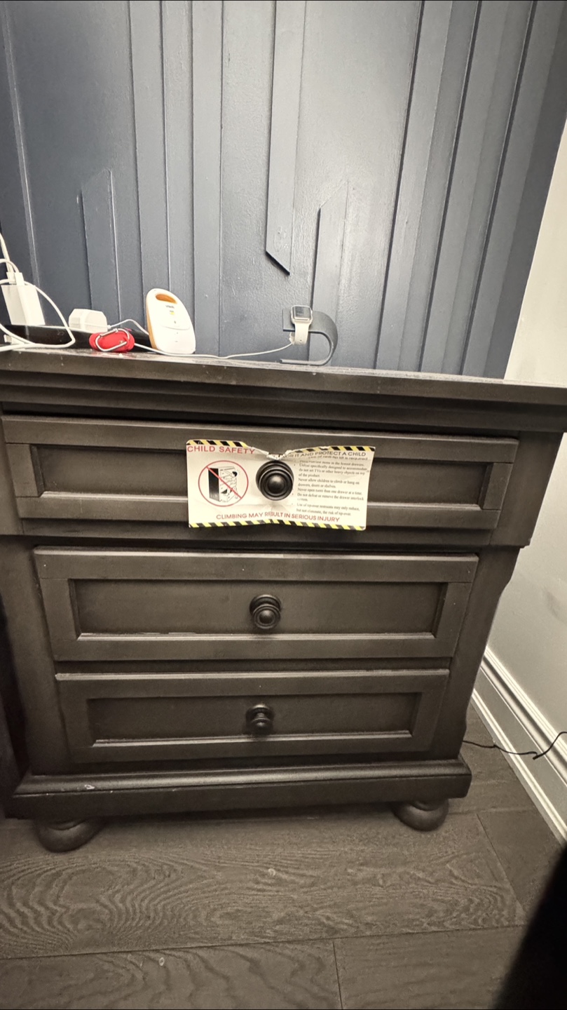 Dark Brown King Bedroom Furniture Set - photo 3