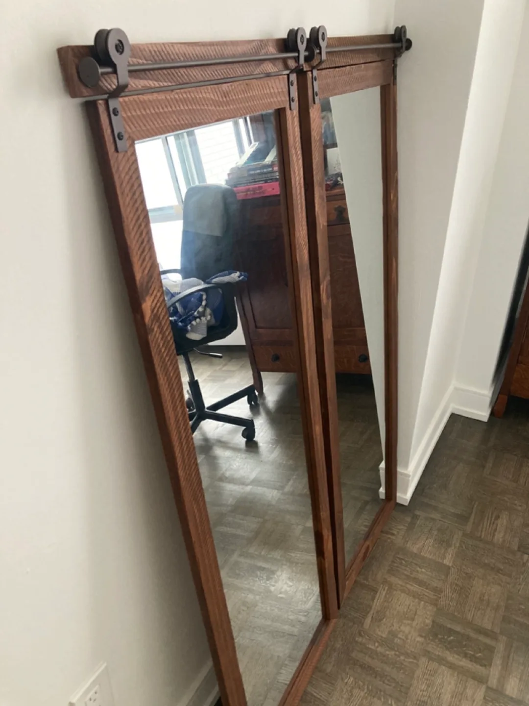 Barn Door Style Mirror image indicator(2)