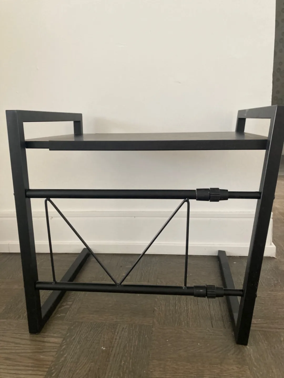 Black Metal Side Table image indicator(2)