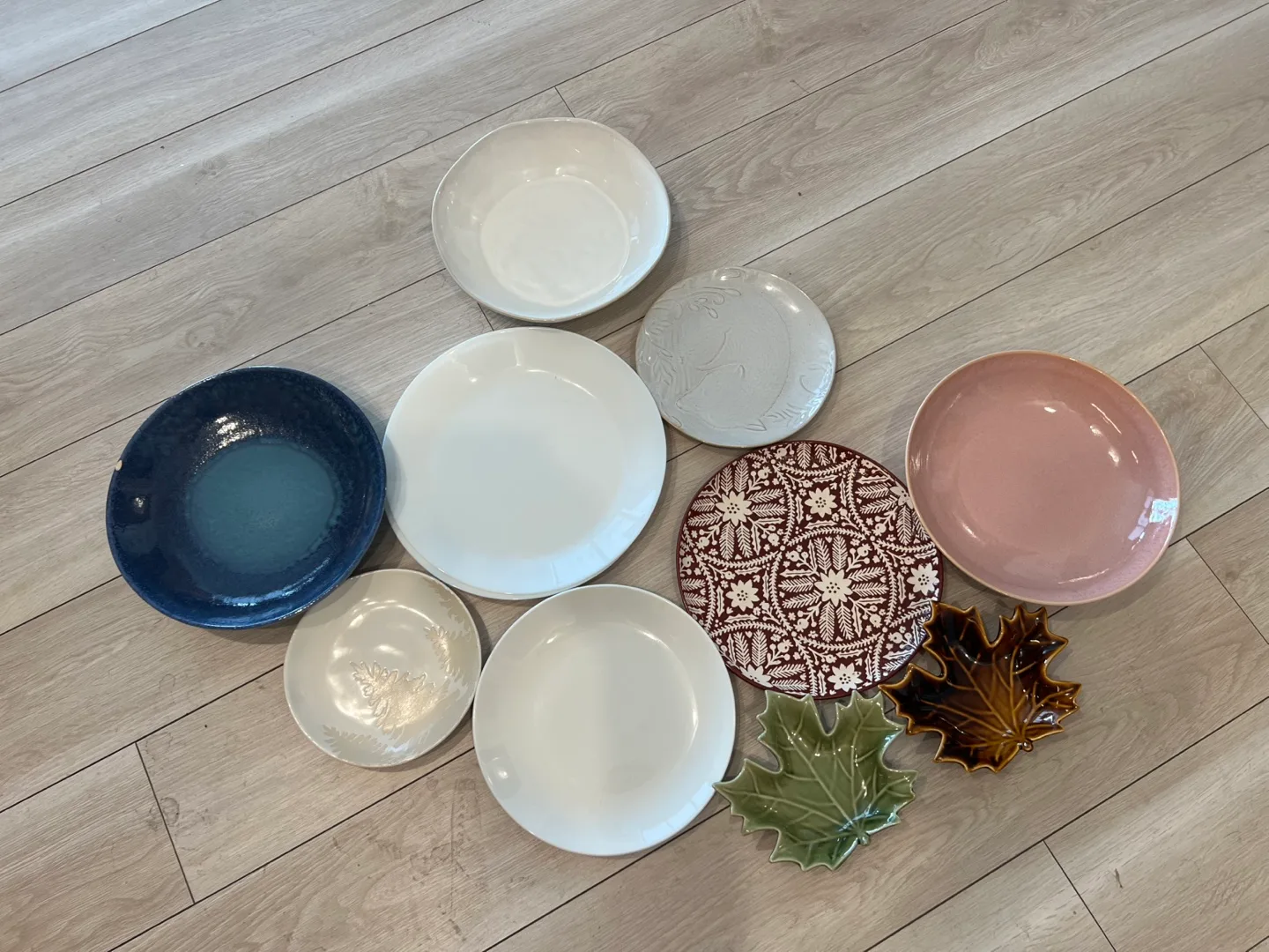 Dishes & Plates thumbnail