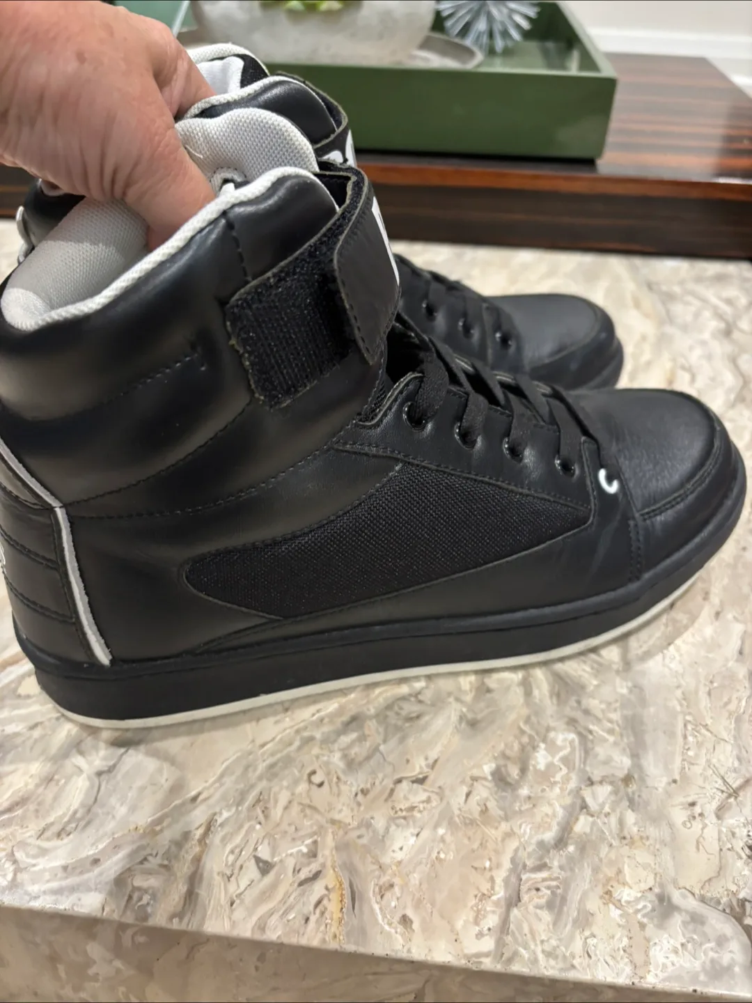 Hugo Boss High-Top Sneakers image indicator(7)