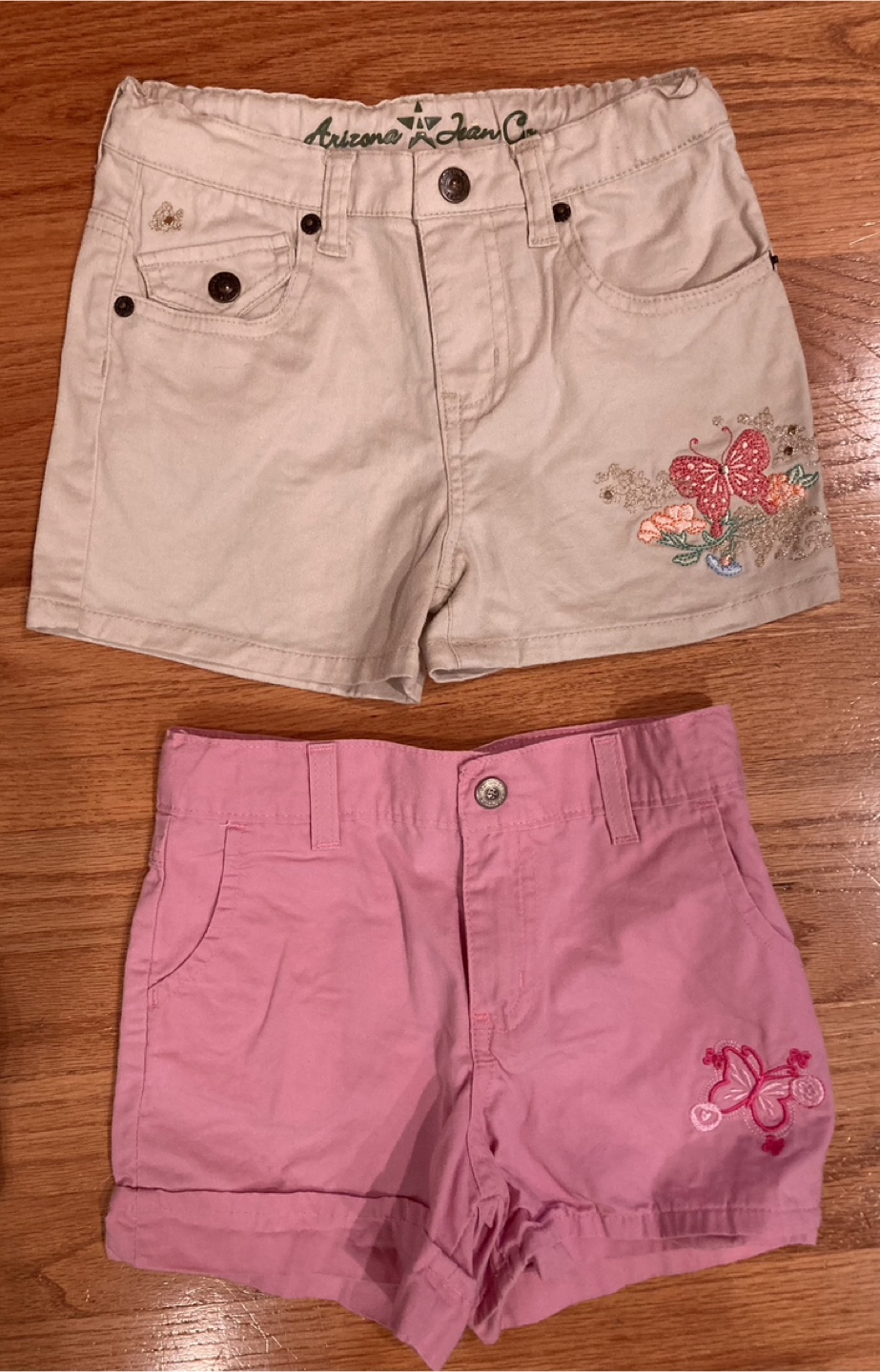 Girls sz 5 nwot oshkosh & Arizona Jeans Co embroidered shorts - photo 5