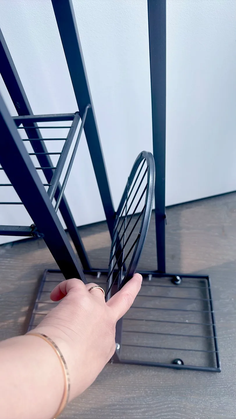 Metal Plant Stand image indicator(3)