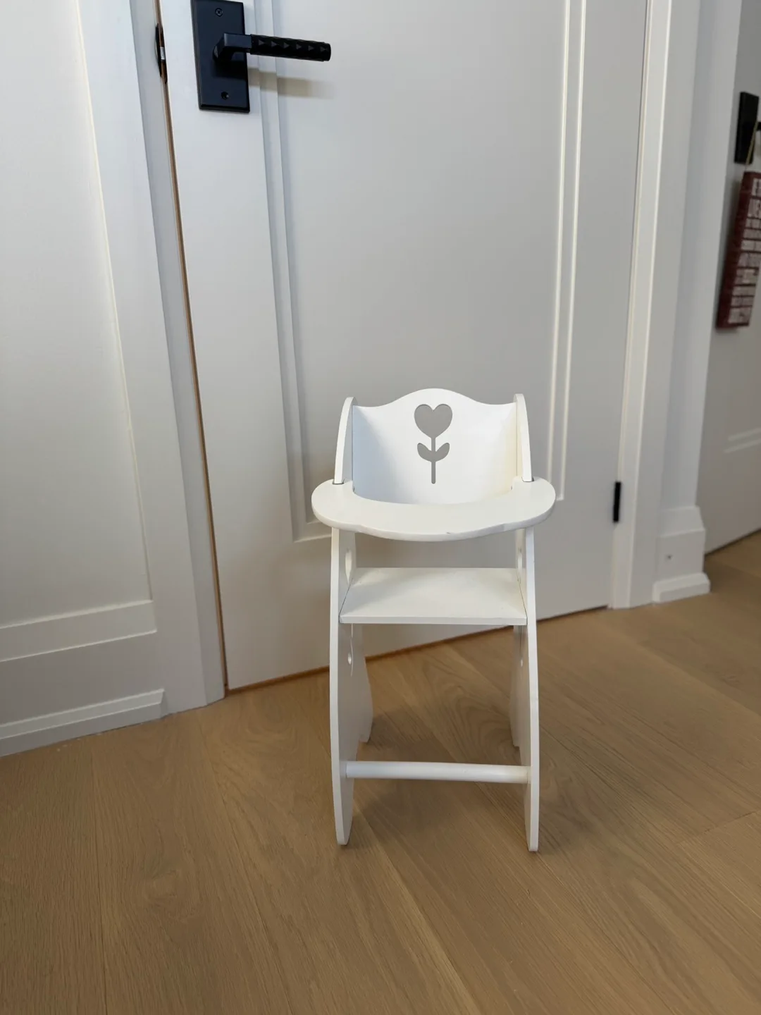 Wooden Doll High Chair image indicator(3)