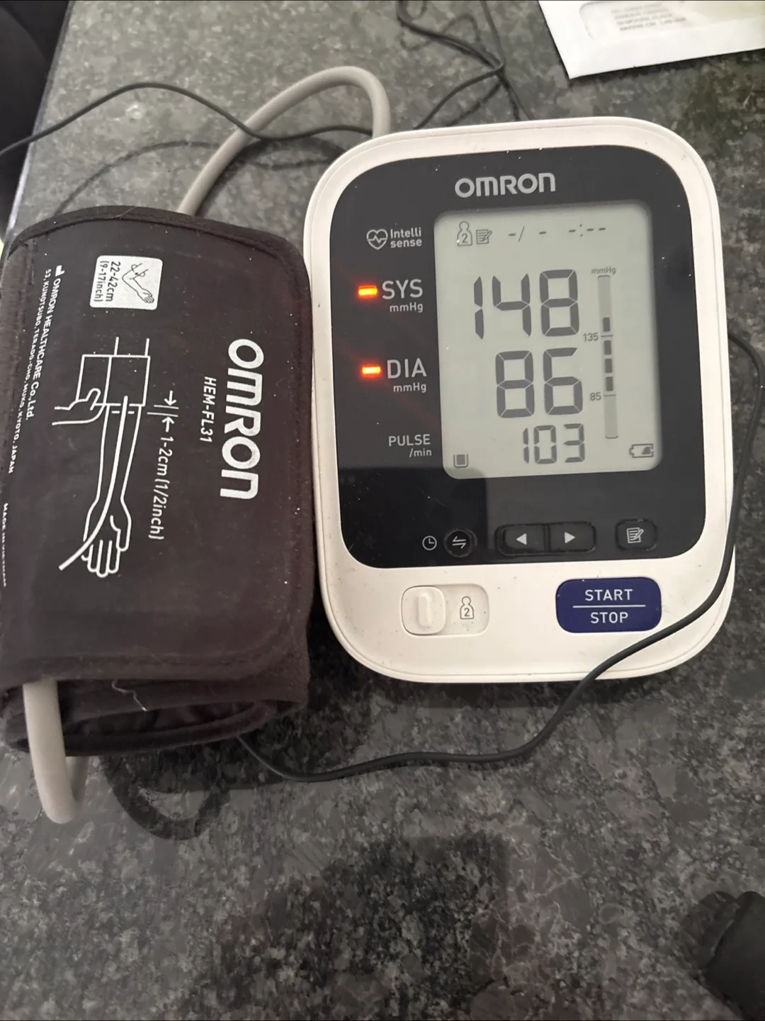 Omron Blood Pressure Monitor with digital display and memory image indicator(2)