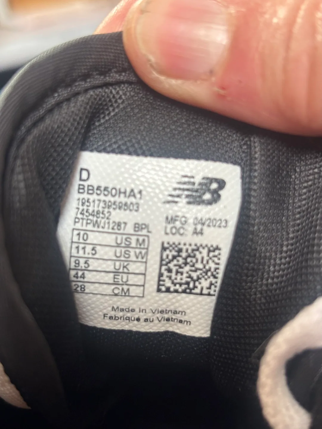New Balance 550 Sneakers image indicator(5)