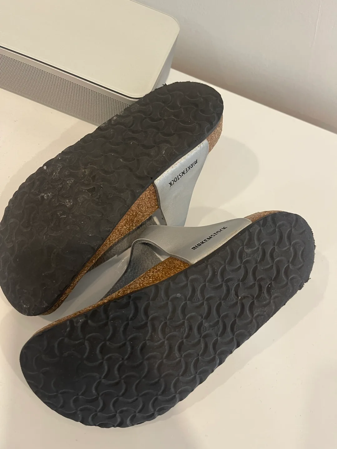 Girls Birkenstock Sandals size 33-Silver image indicator(2)