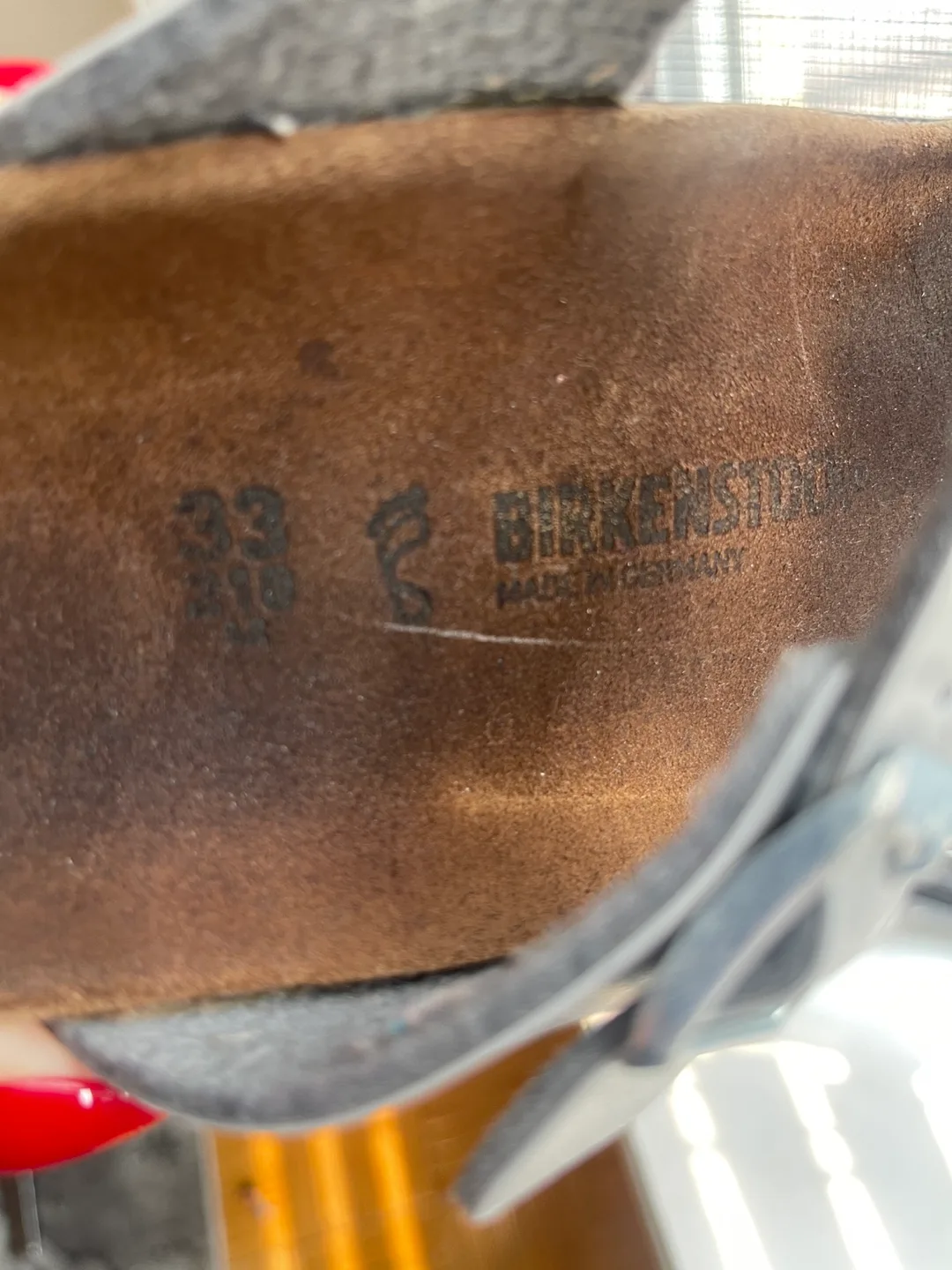 Girls Birkenstock Sandals size 33-Silver image indicator(5)