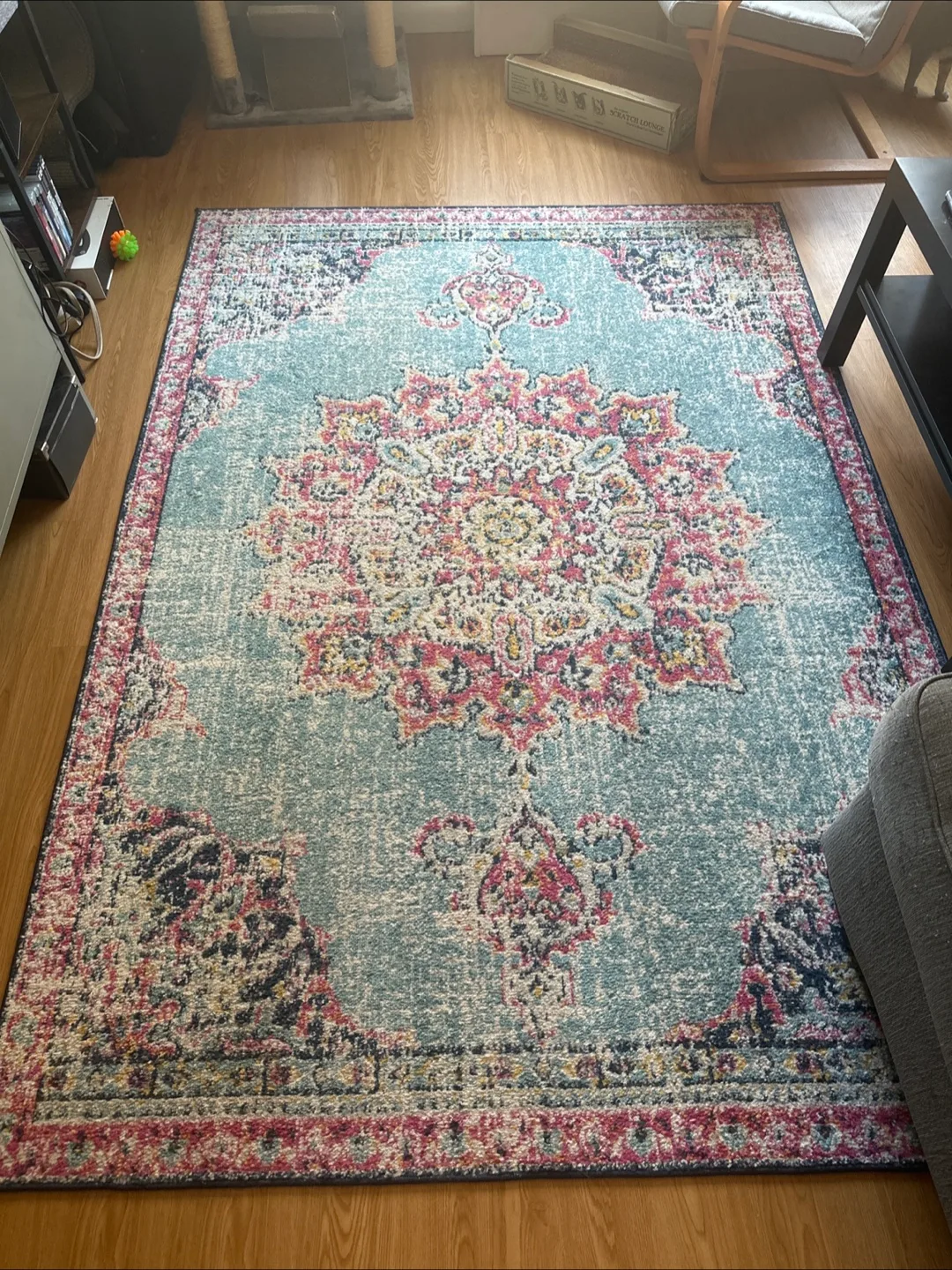 5’ x 7’ Area Rug thumbnail