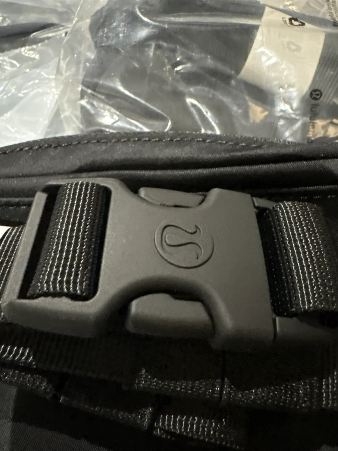 Lululemon Black Belt Bag image indicator(5)