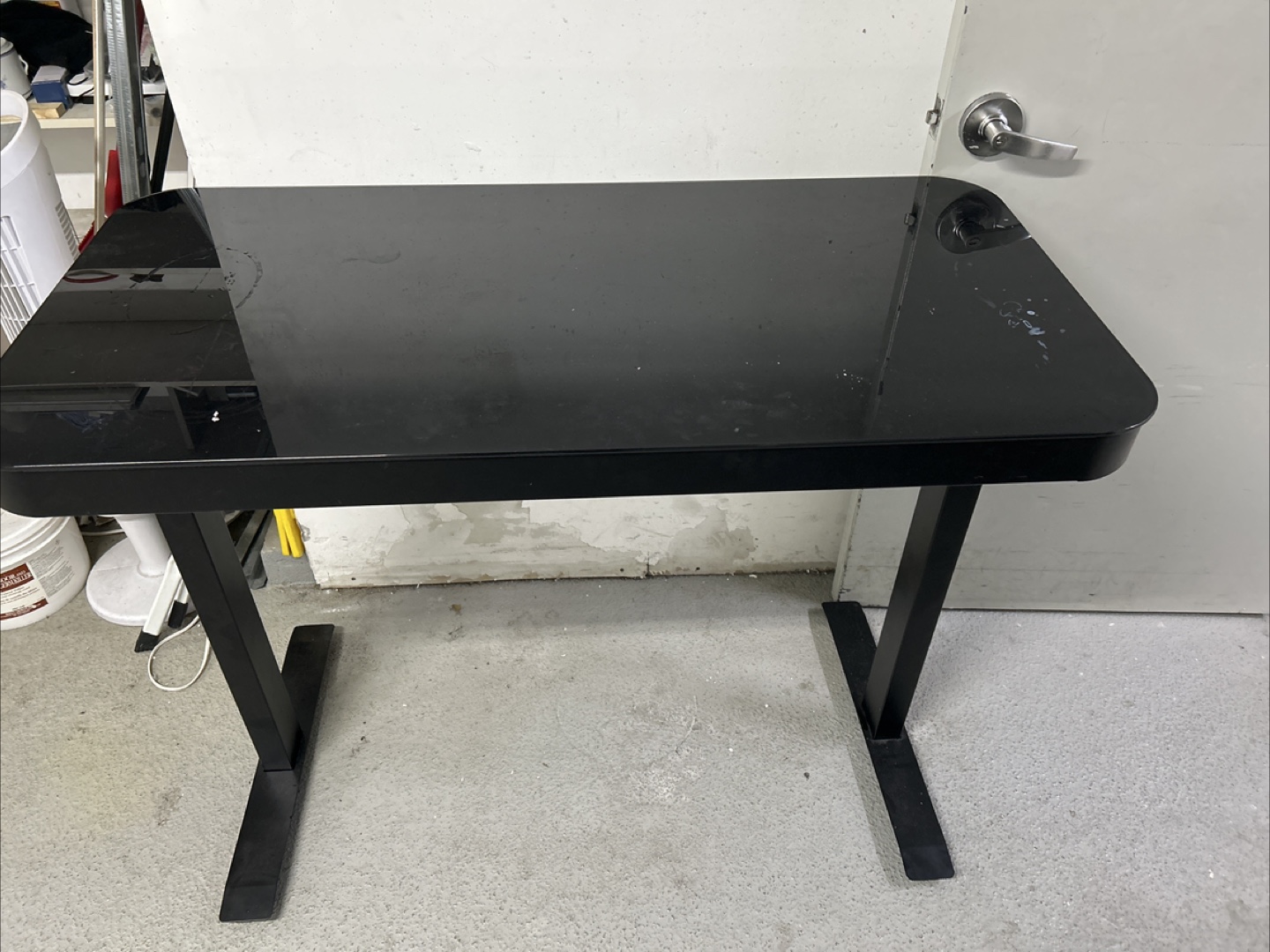 Airlift by Seville Classic - Black Glass Top Desk