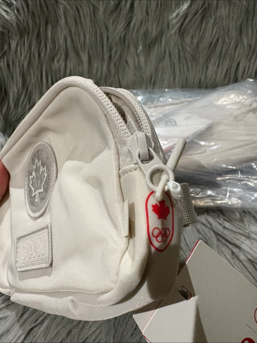 Lululemon Future Legacy Mini Belt Bag image indicator(3)