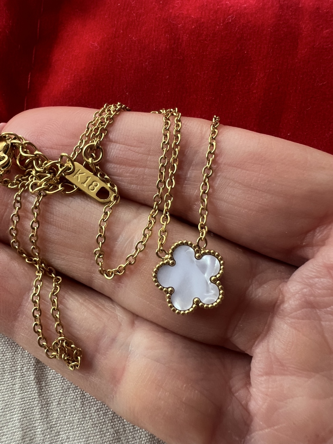 18k mother of pearl necklace