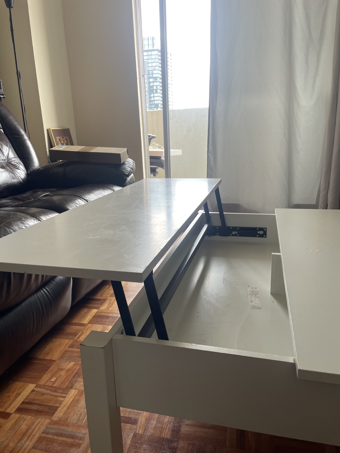 White Lift Top Coffee Table - photo 2