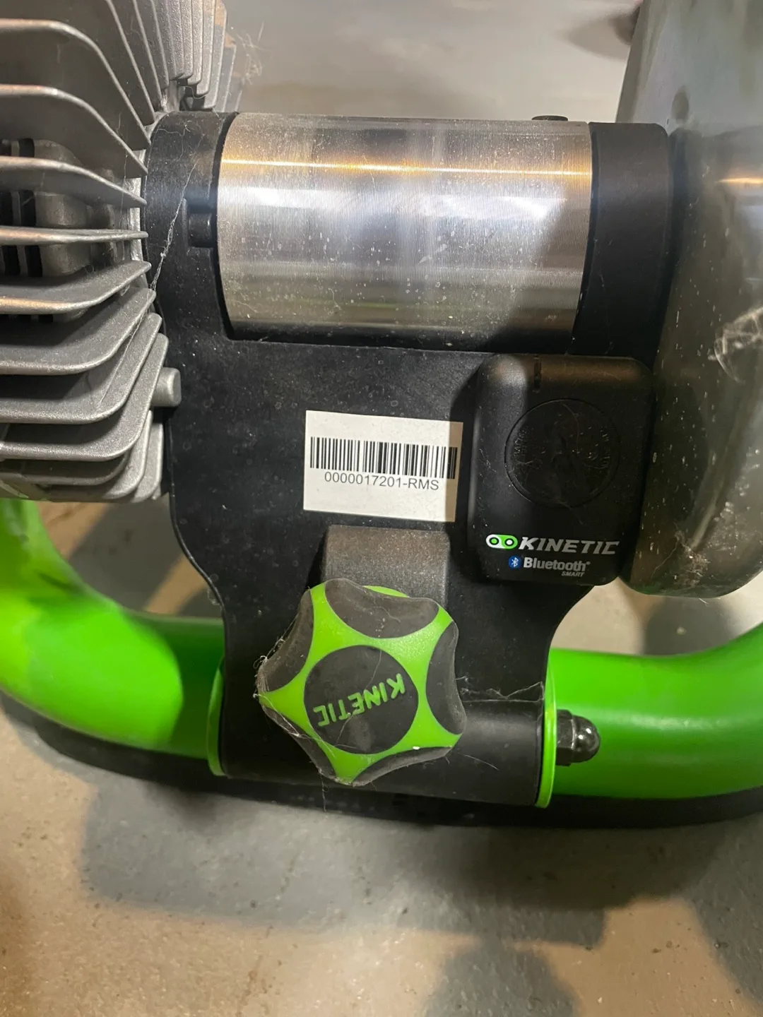 Kinetic Fluid bicycle trainer and front wheel riser . image indicator(4)