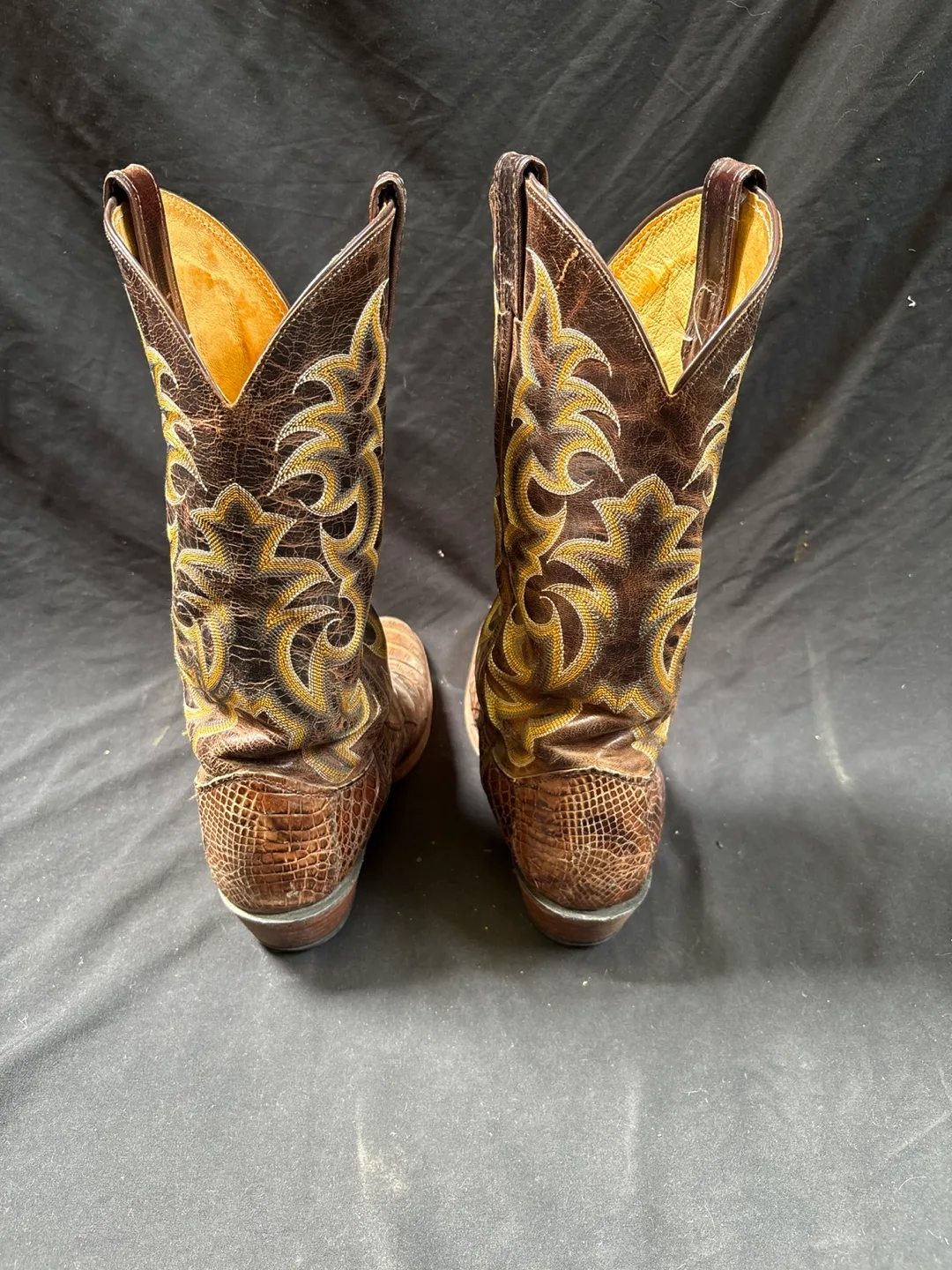 Brown Leather Cowboy Boots image indicator(5)
