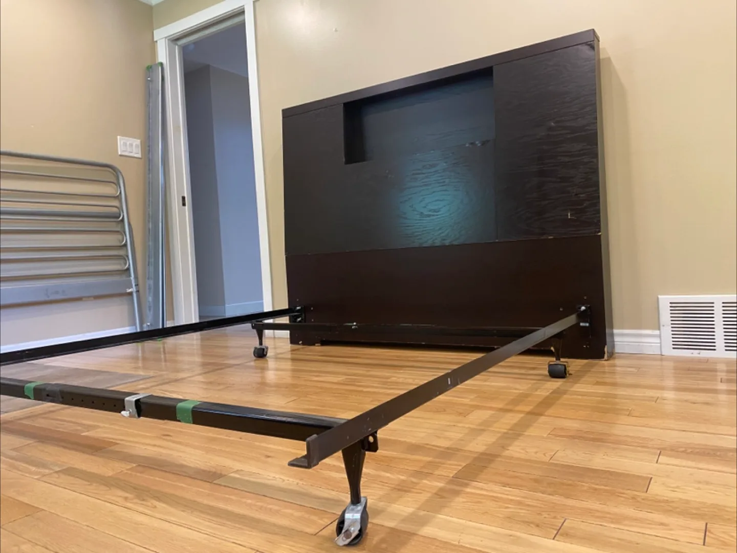 Dark Queen Bed Frame & Boxspring (CAN DELIVER) image indicator(7)