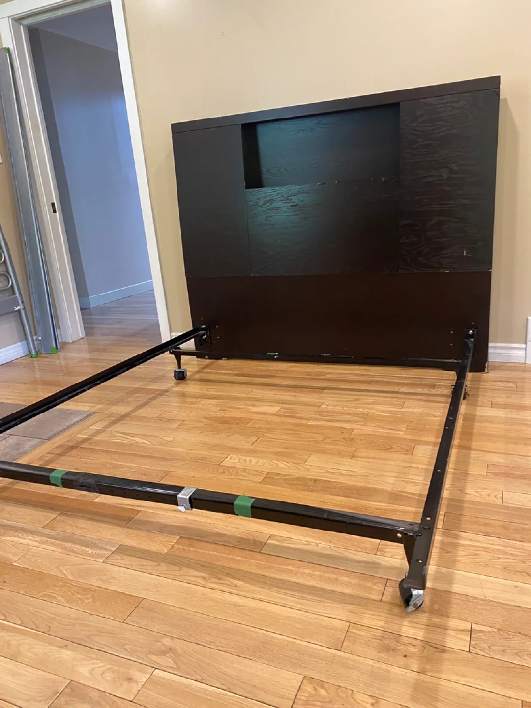 Dark Queen Bed Frame & Boxspring (CAN DELIVER) image indicator(5)