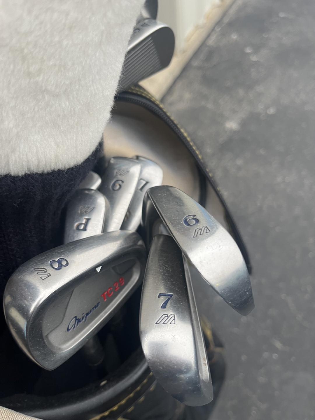 Golf Club Set with Dunlop Clubs - photo 3
