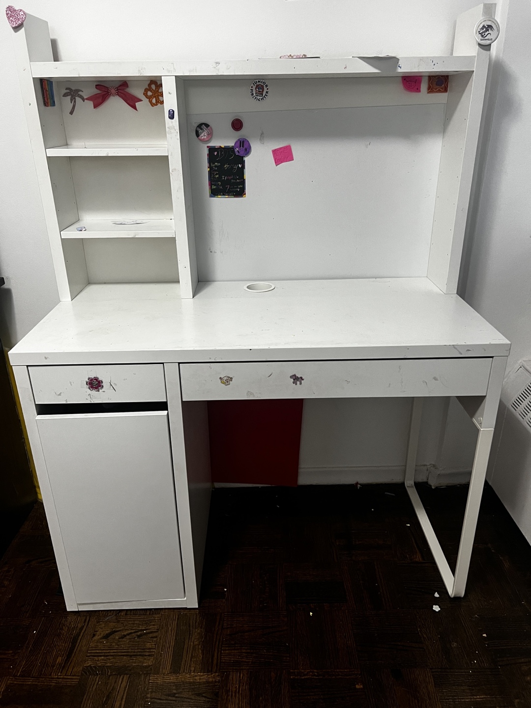 White desk with hutch
