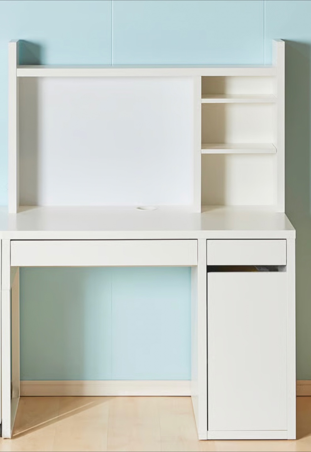 White desk with hutch - photo 3
