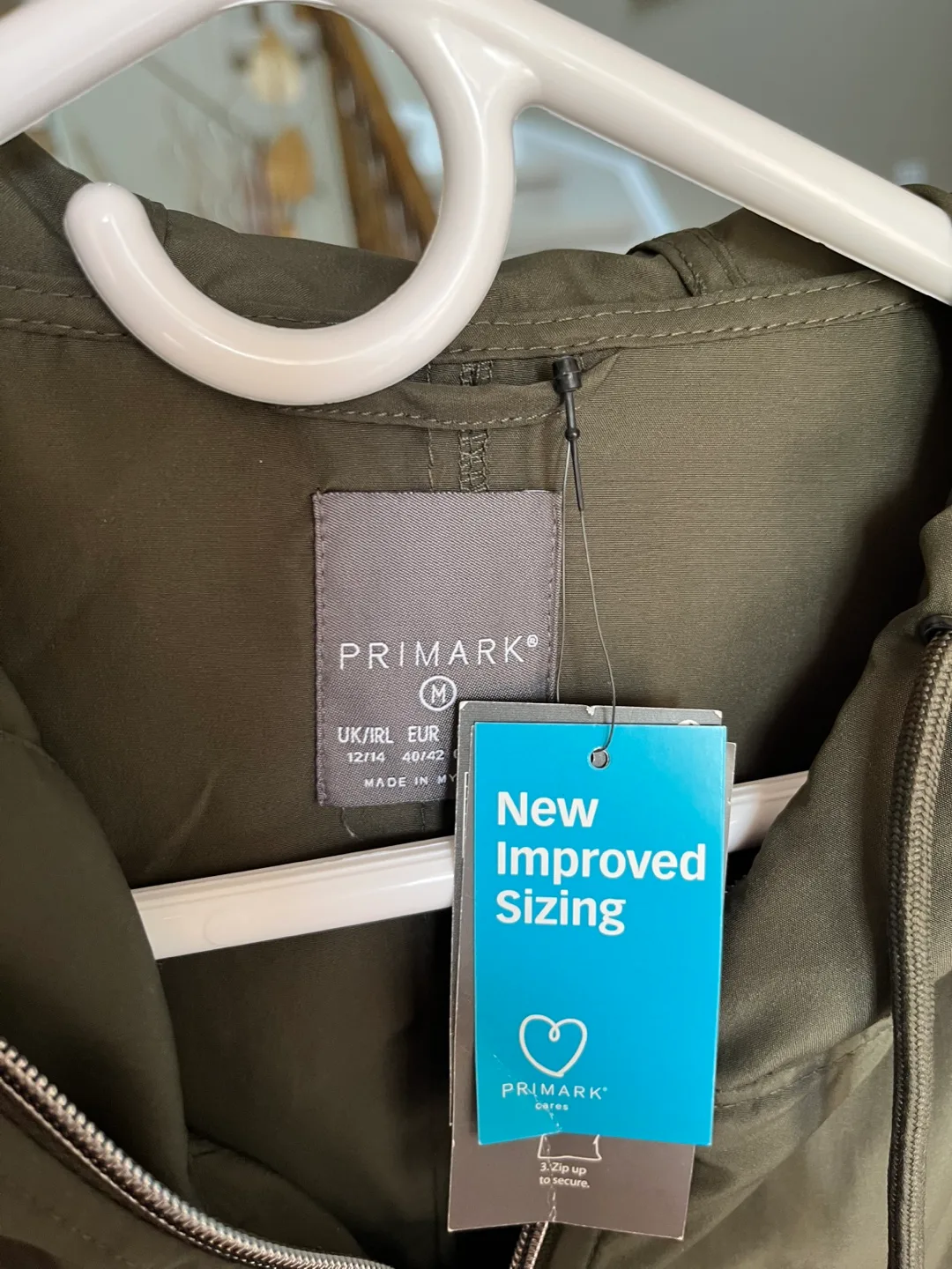 Green Hooded Jacket - New image indicator(2)