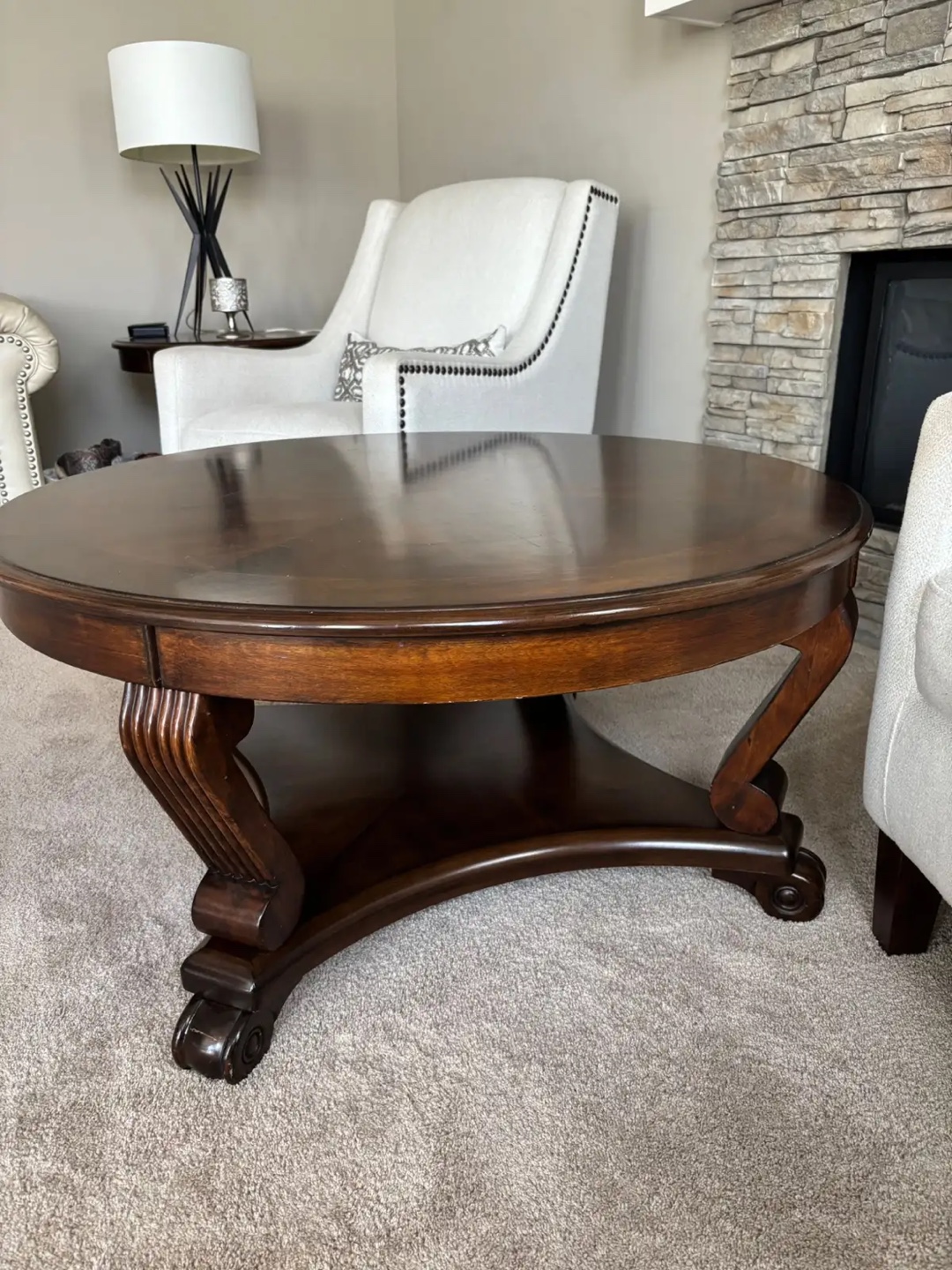 Round Wooden Coffee Table - photo 3