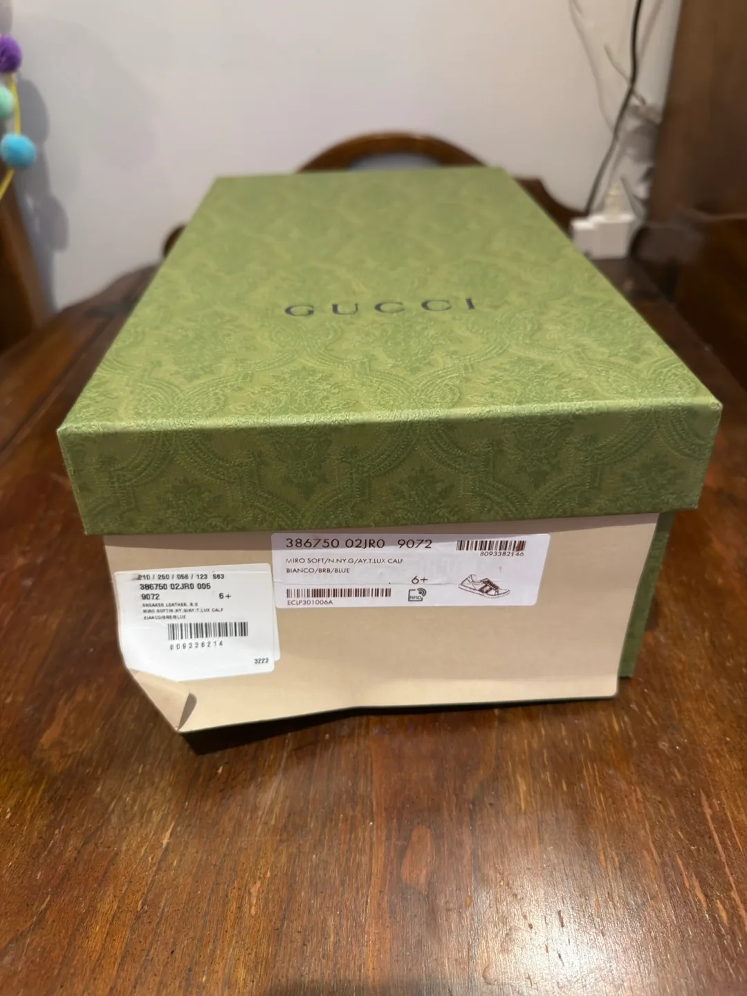 Gucci Shoe Box! image indicator(2)