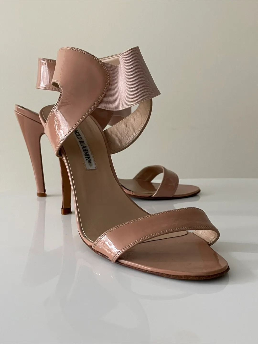 Manolo Blahnik Nude Heels - 37.5 thumbnail