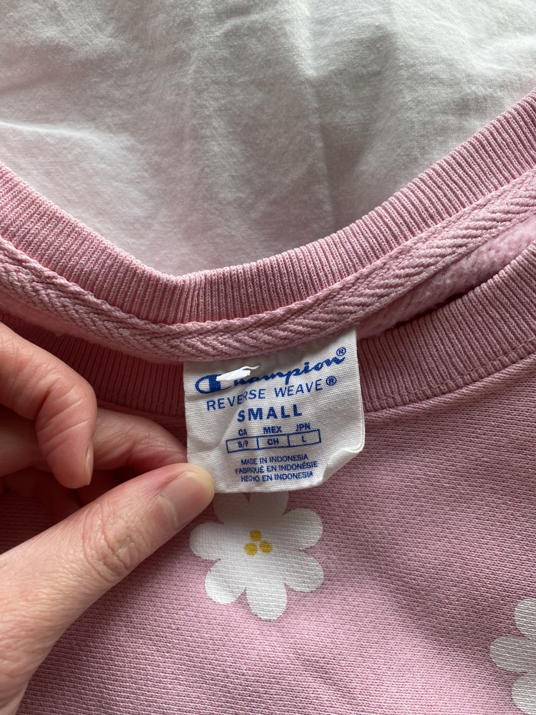 Champion Floral Sweatshirt - photo 3