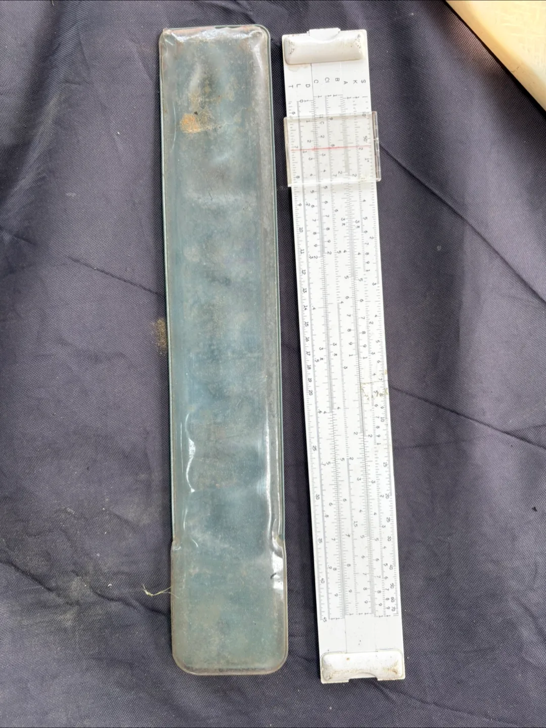 STAEDTLER-MARS Slide Rule with Case image indicator(3)