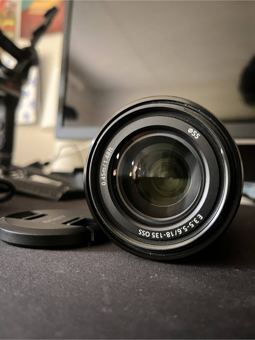 Sony E-Mount 18-135mm F3.5-5.6 OSS Lens