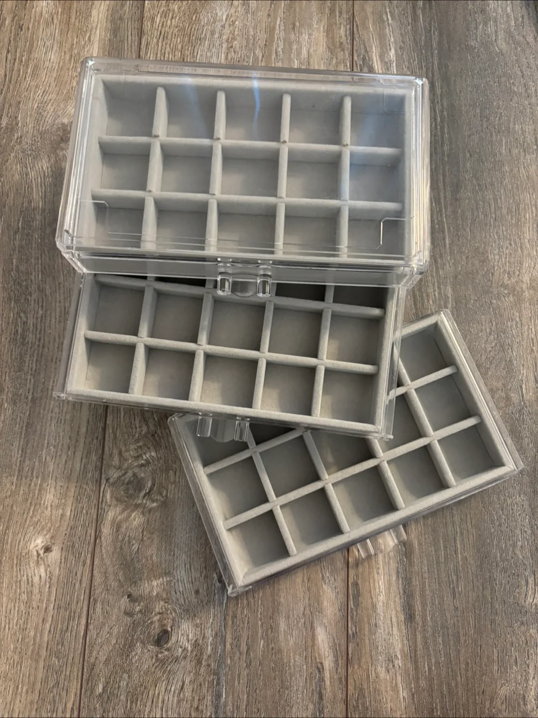 Moving Sale - Acrylic Clear Jewelry Organizer Drawer image indicator(3)