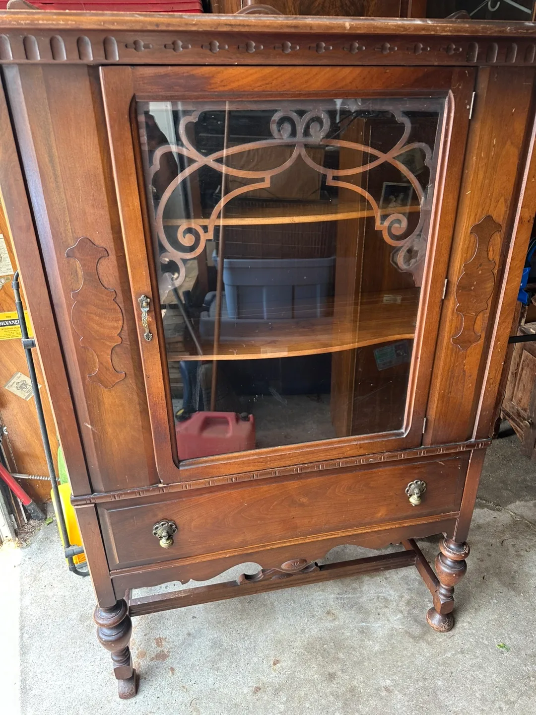 Antique Wooden Cabinet thumbnail