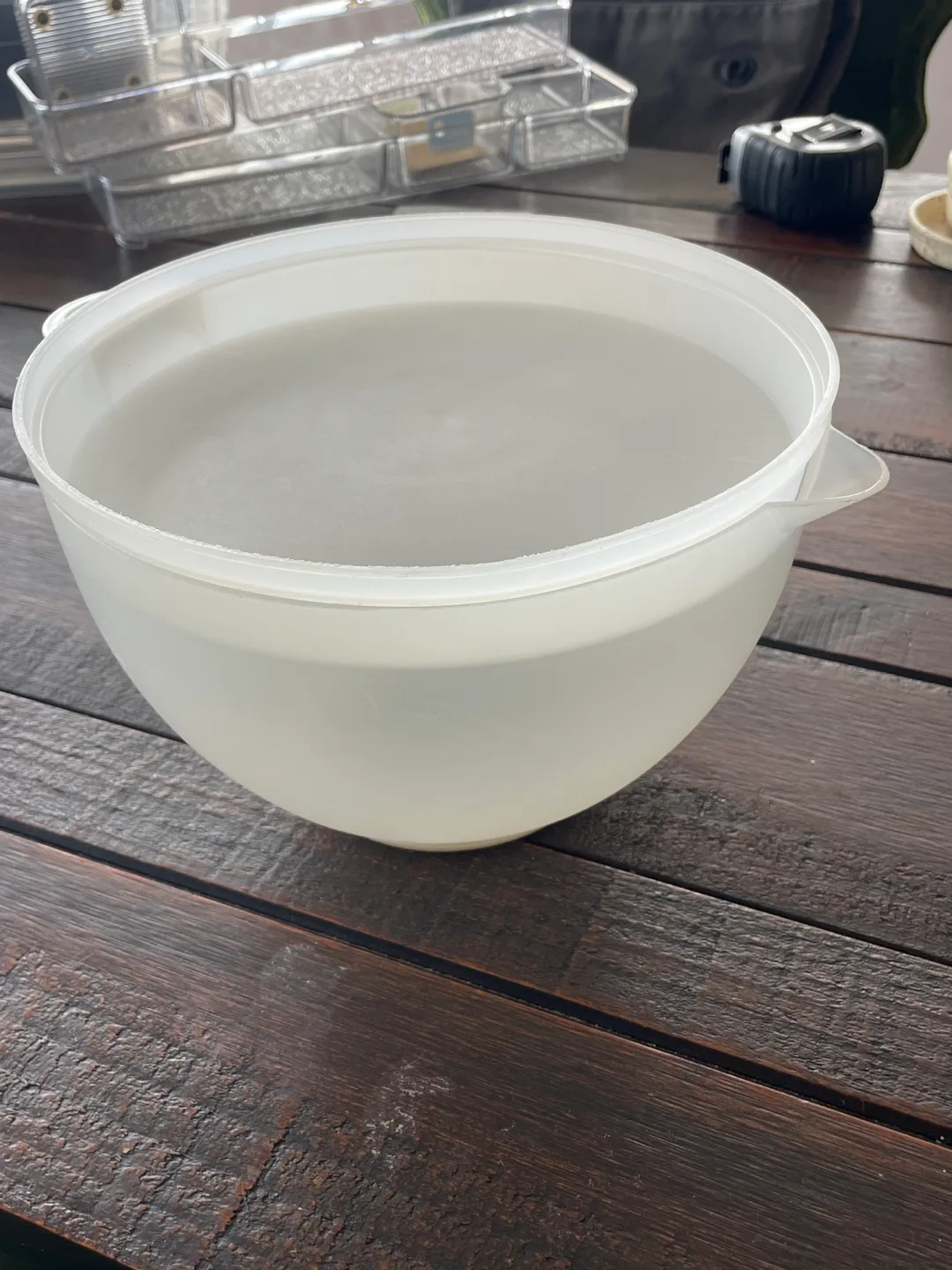 Plastic Mixing Bowl with lid thumbnail