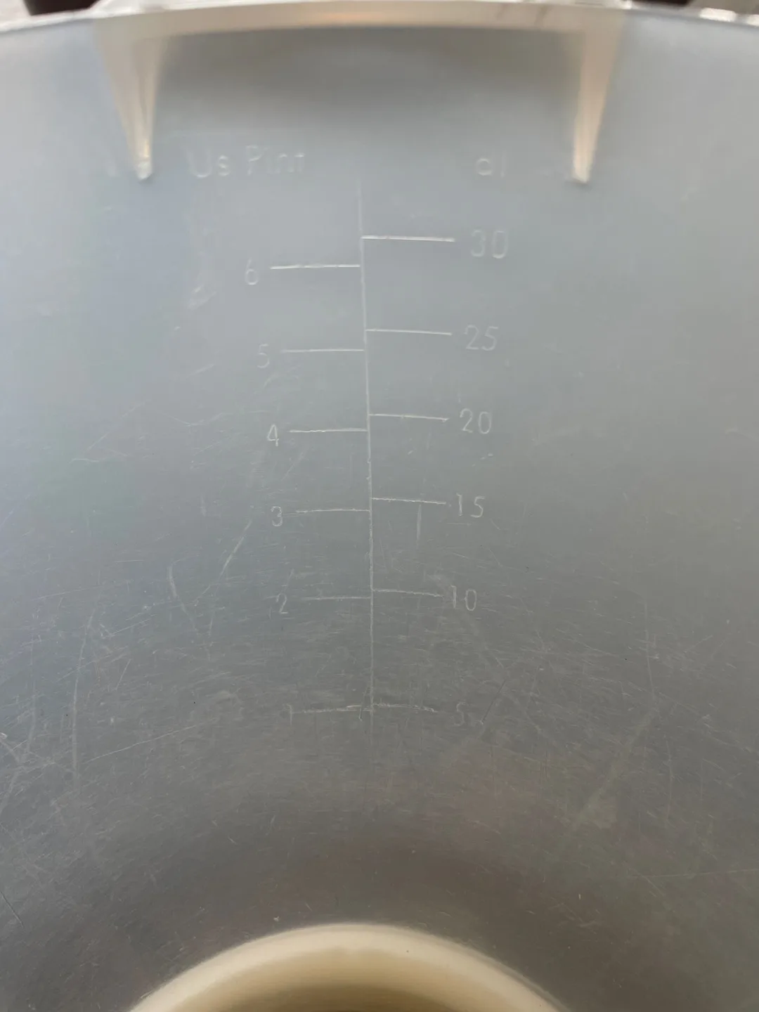 Plastic Mixing Bowl with lid image indicator(4)