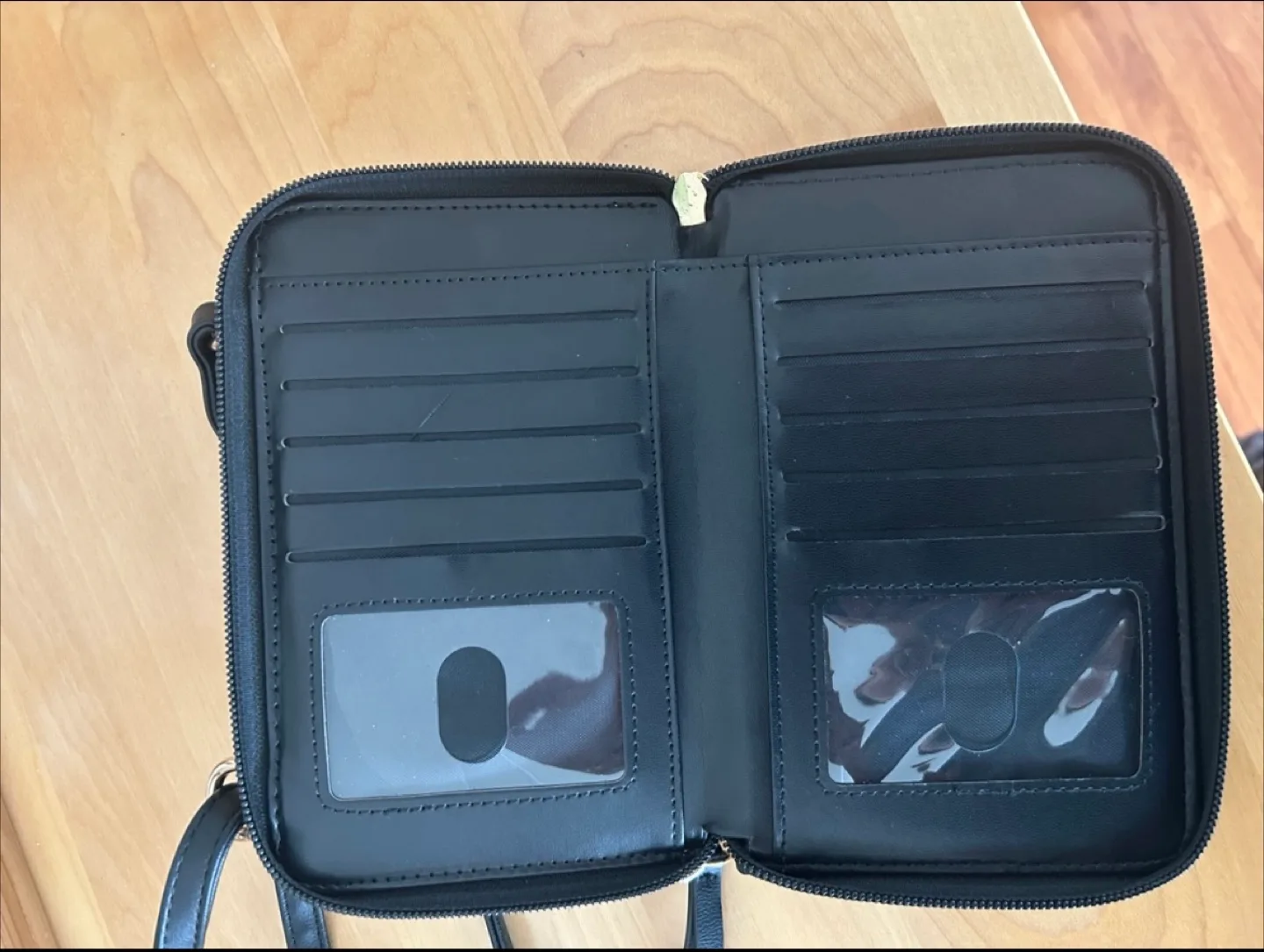 Black small shoulder/Crossbody Bag image indicator(2)