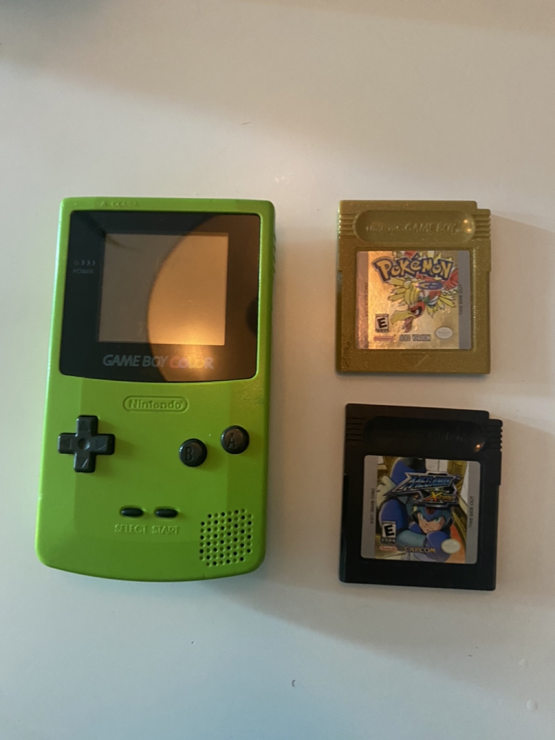 Game Boy Color with Pokemon Gold & Megaman Xtreme - photo 3