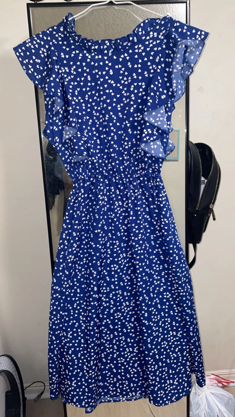 Blue Dress with White Hearts thumbnail