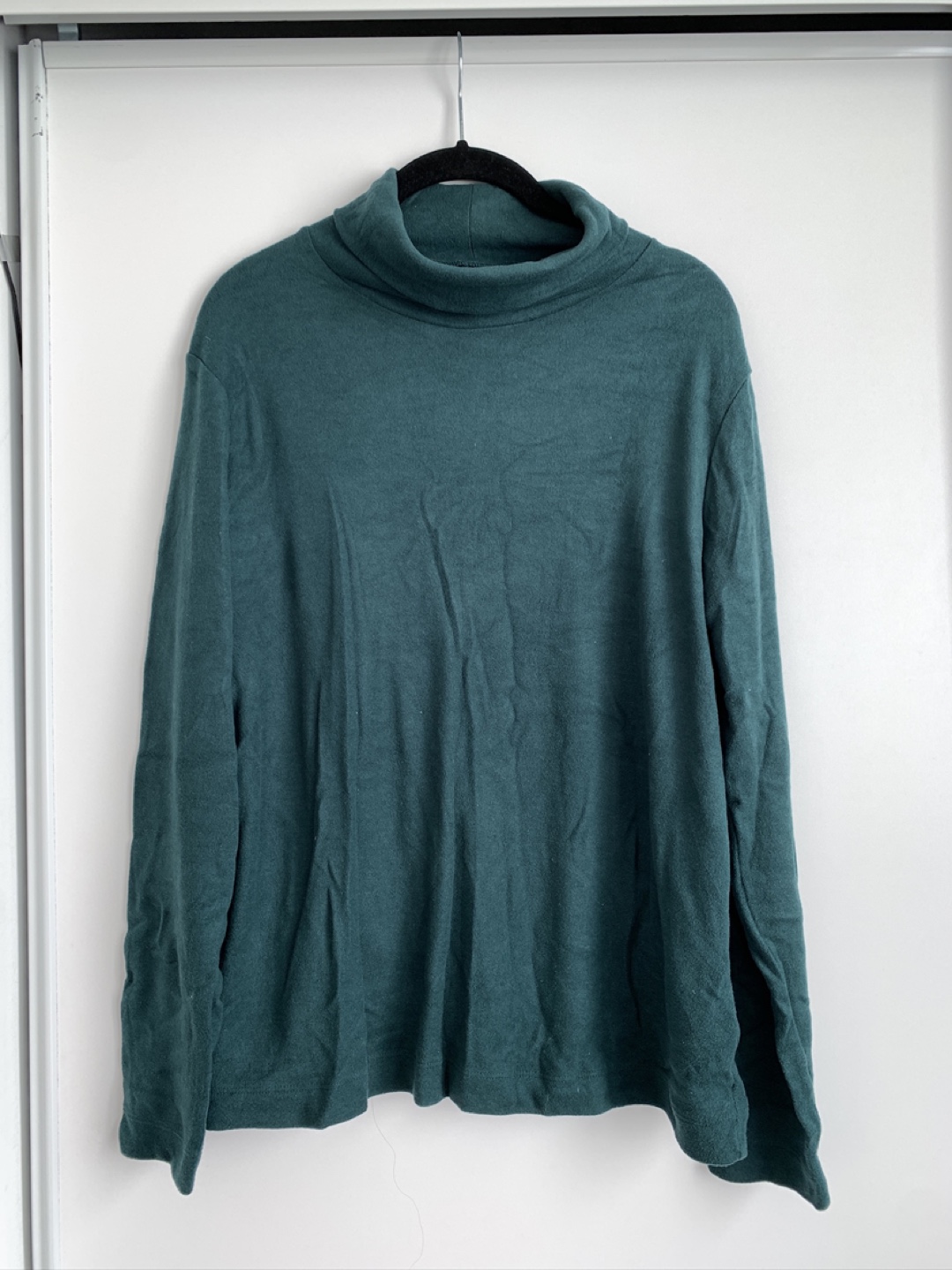 Uniqlo Turtleneck Sweater size L